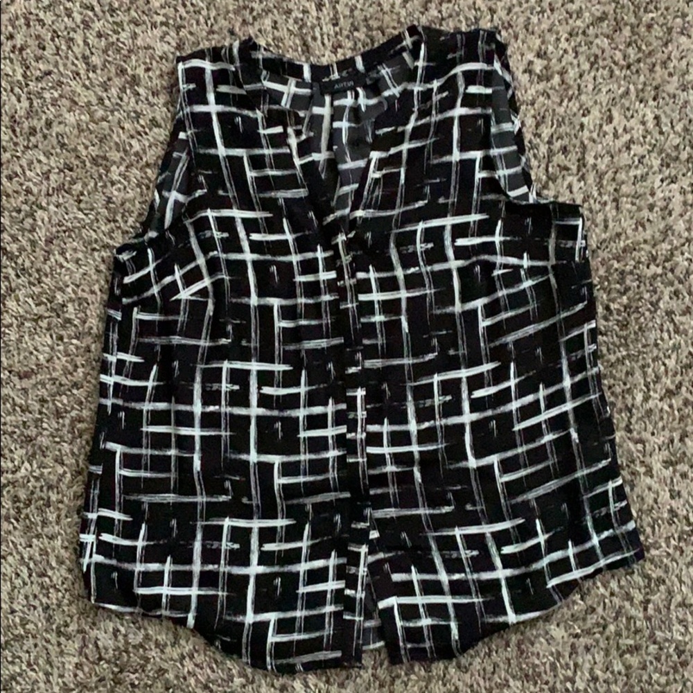EUC sheer tank blouse